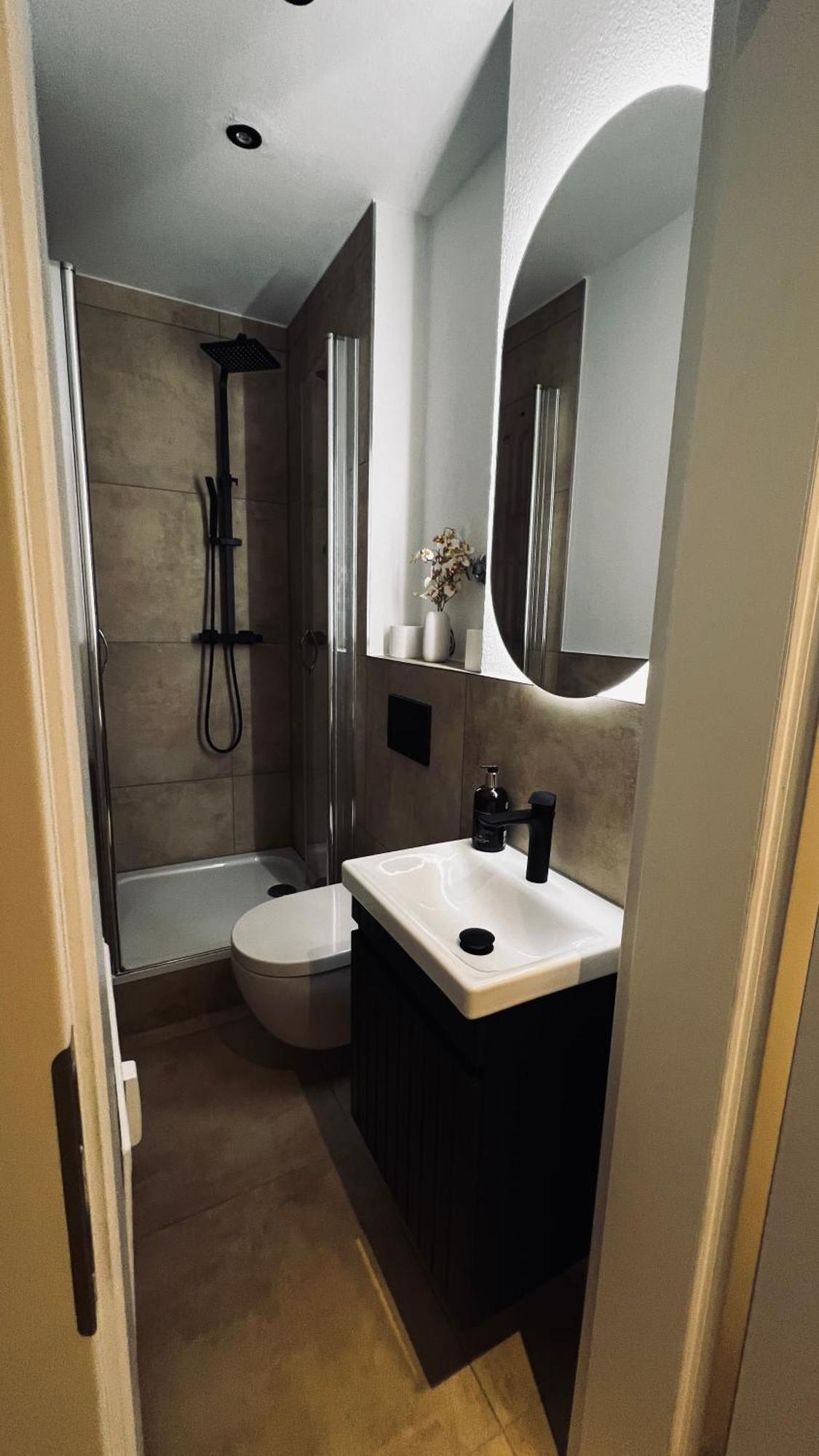 Apartment Sana Klinik No 30 أوفنباخ المظهر الخارجي الصورة